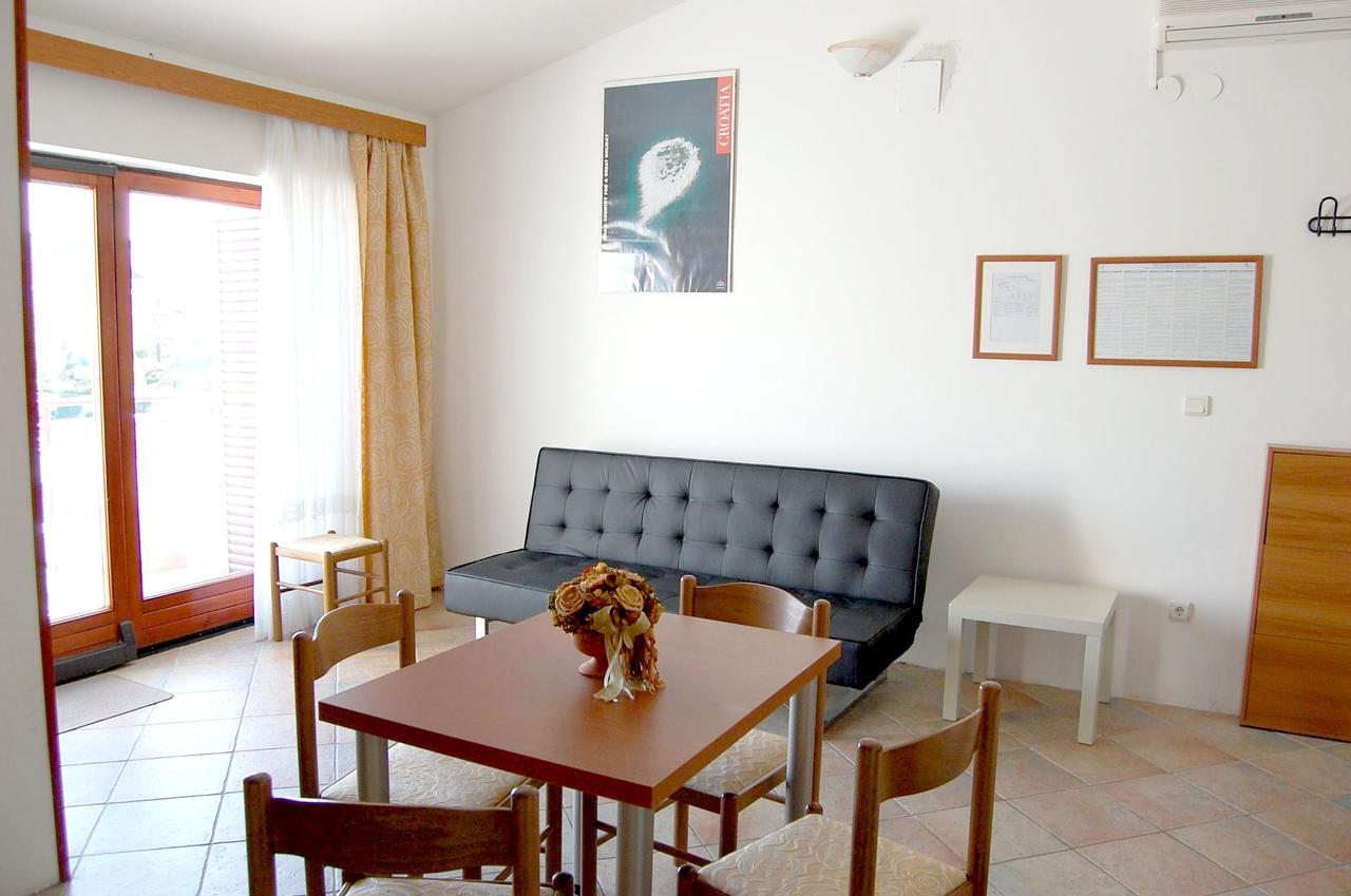 מאלינסקה Apartments Myadria מראה חיצוני תמונה