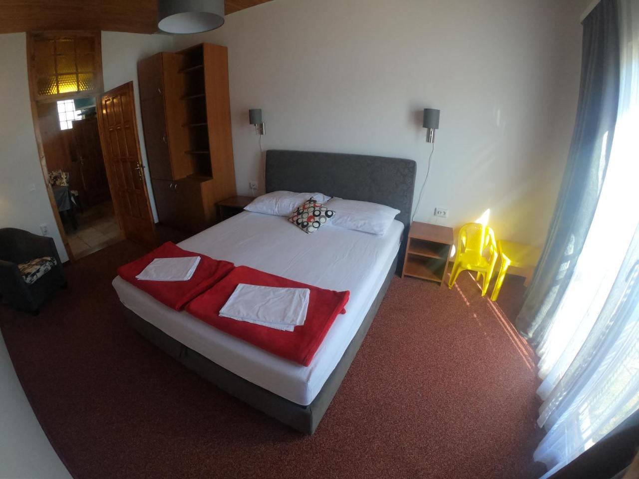 מאלינסקה Apartments Myadria מראה חיצוני תמונה